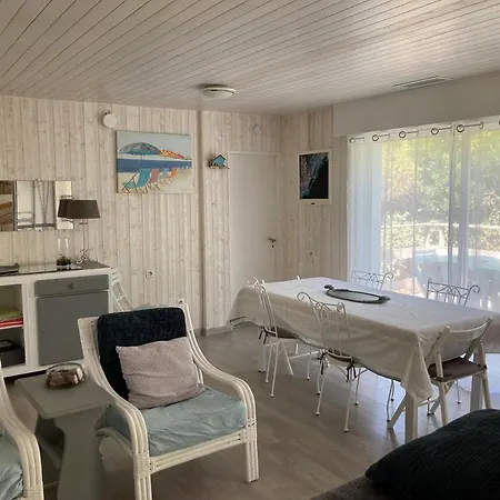 Cap Ferret Maison Proche Des Commerces Et Des Plages Ref 230 빌라